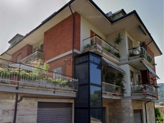 Appartamento in vendita di 84 m² in Via Francesco Ciotti, 73