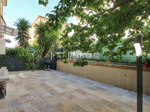 Appartamento in vendita di 84 m² in Via Mario Torresi