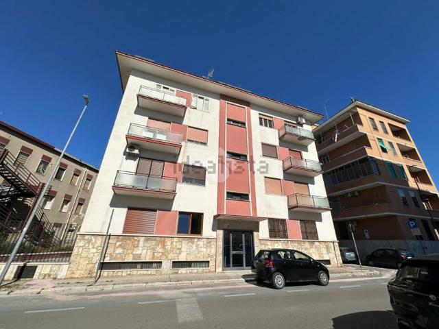 Appartamento in vendita di 84 m² in Via Montenevoso, 2