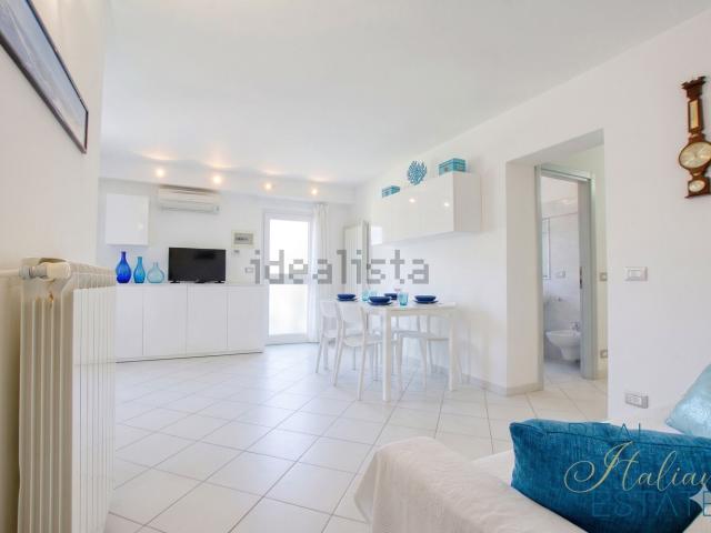 Appartamento in vendita di 84 m² in Via Provinciale Pineta, 35