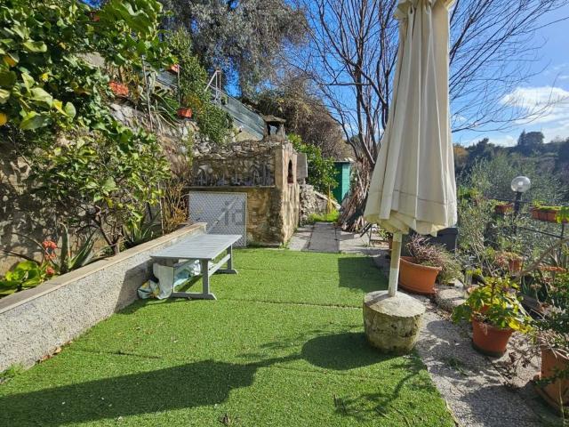 Appartamento in vendita di 84 m² in Via Rocche di Coronata