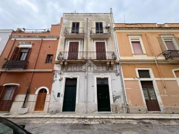 Appartamento in vendita di 90 m² in Via Rodi, 28