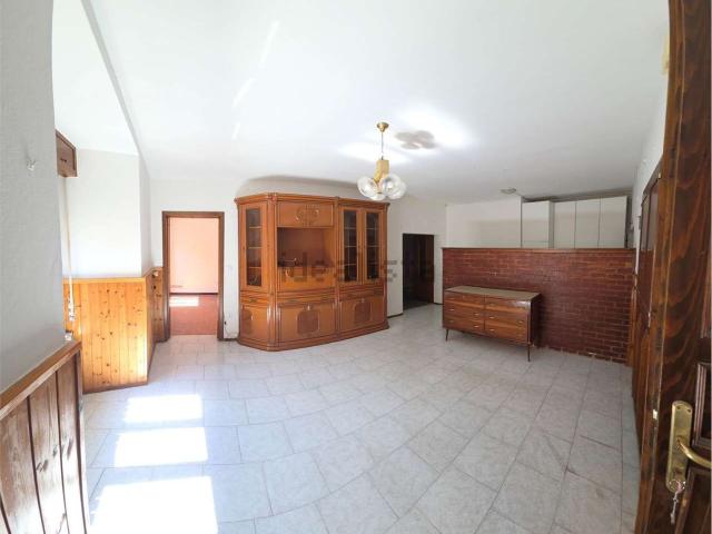 Appartamento in vendita di 84 m² in Via San Faustino, 5