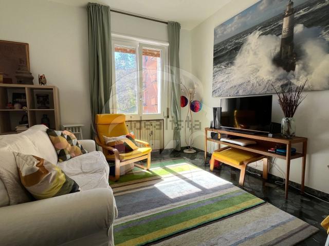 Appartamento in vendita di 84 m² in Via San Mamolo, 153