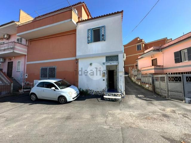 Appartamento in vendita di 84 m² in Via Simmaco