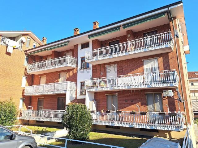 Appartamento in vendita di 84 m² in Via Statale, 10
