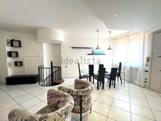 Appartamento in vendita di 84 m² in Viale della Repubblica, 48