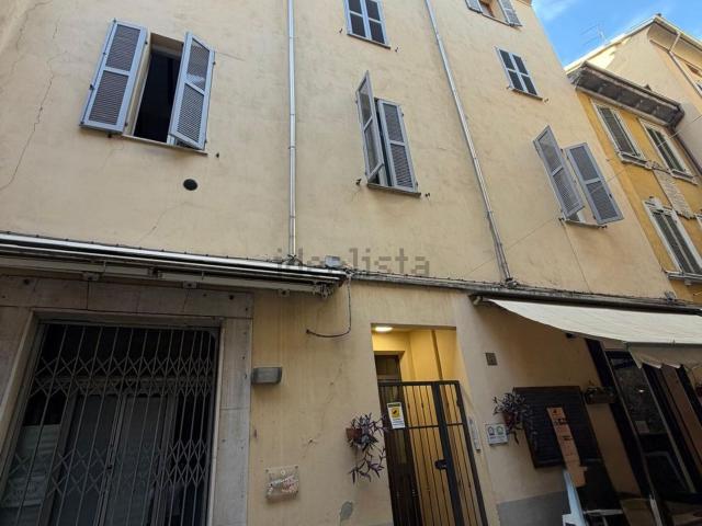 Appartamento in vendita di 85 m² in Borgo Carlo Goldoni, 4