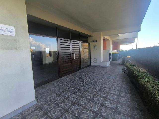 Appartamento in vendita di 85 m² in Contrada Fiumara Guardia, 3