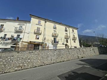 Appartamento in vendita di 85 m² in Corso Costabile Carducci, 1