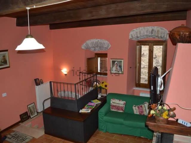 Appartamento in vendita di 85 m² in Frazione MESSENANO