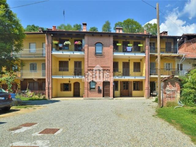 Appartamento in vendita di 85 m² in Frazione Preparetto, 129