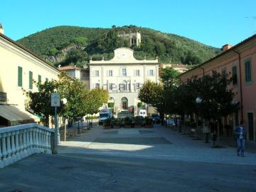 Appartamento in vendita di 85 m² in Largo Punto B.Shelley, 4