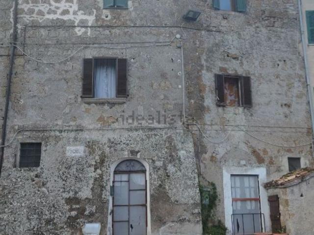 Appartamento in vendita di 85 m² in Piazza Antonio Massa, 5