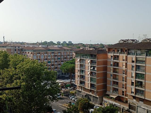 Appartamento in vendita di 85 m² in Piazza dell&apos Ateneo Salesiano