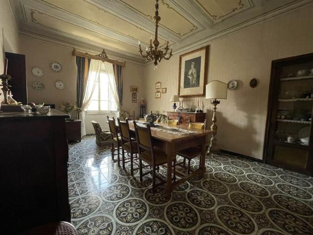 Appartamento in vendita di 85 m² in Piazza Santa Cristina, 9