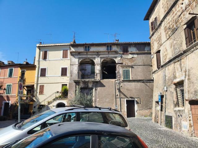 Appartamento in vendita di 85 m² in Piazza San Clemente, 25