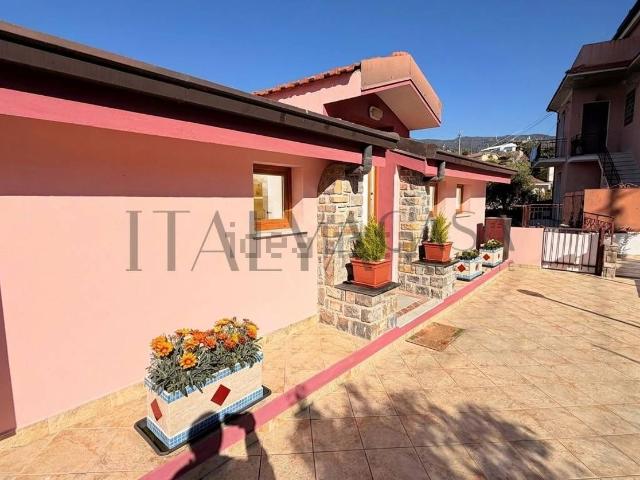 Appartamento in vendita di 85 m² in Strada San Bartolomeo, 244
