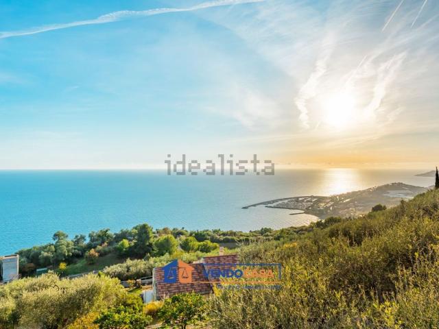 Appartamento in vendita di 82 m² in Salita Doria, 6