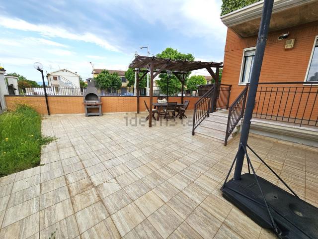 Appartamento in vendita di 85 m² in Via Tanaro