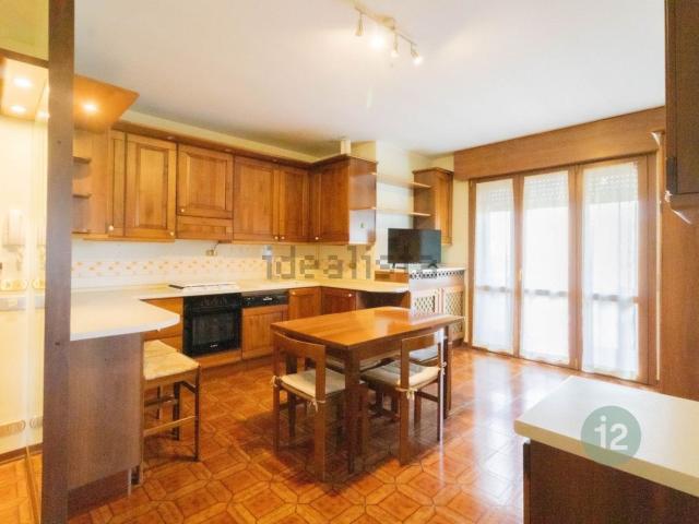 Appartamento in vendita di 85 m² in Via Terenzio, 3