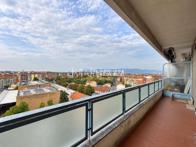 Appartamento in vendita di 85 m² in Via Terni, 42