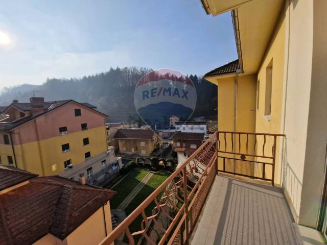 Appartamento in vendita di 85 m² in Via Trento, 17