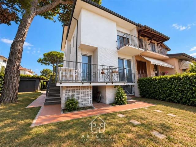 Appartamento in vendita di 85 m² in Via Trieste, 129