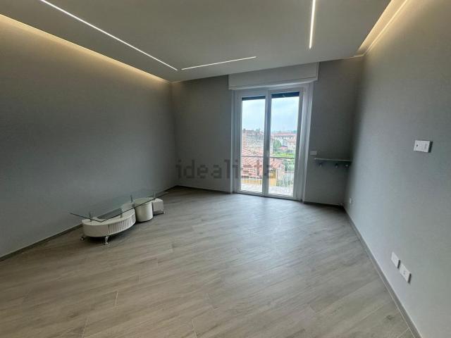 Appartamento in vendita di 85 m² in Via Trieste, 1