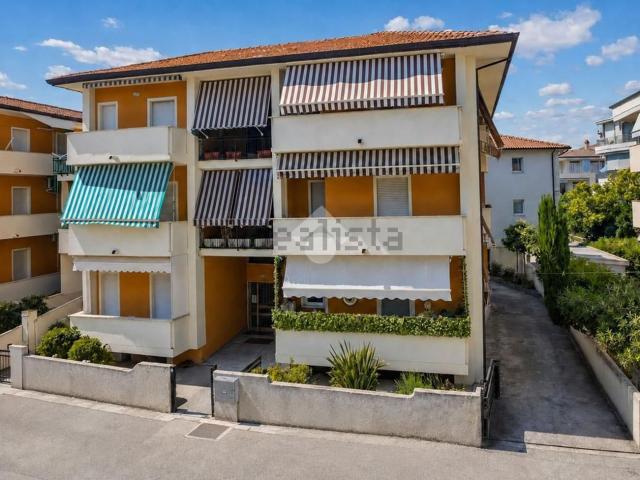 Appartamento in vendita di 85 m² in Via Versilia, 12