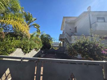 Appartamento in vendita di 85 m² in Via Vespri Siciliani, 17
