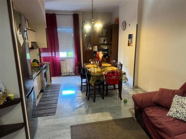 Appartamento in vendita di 85 m² in Via Vincenzo Monti