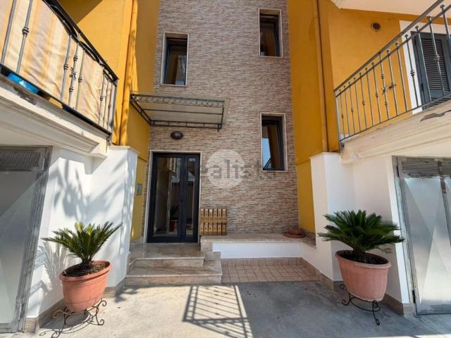 Appartamento in vendita di 85 m² in Via Vicinale Casa D&apos Agostino, 8