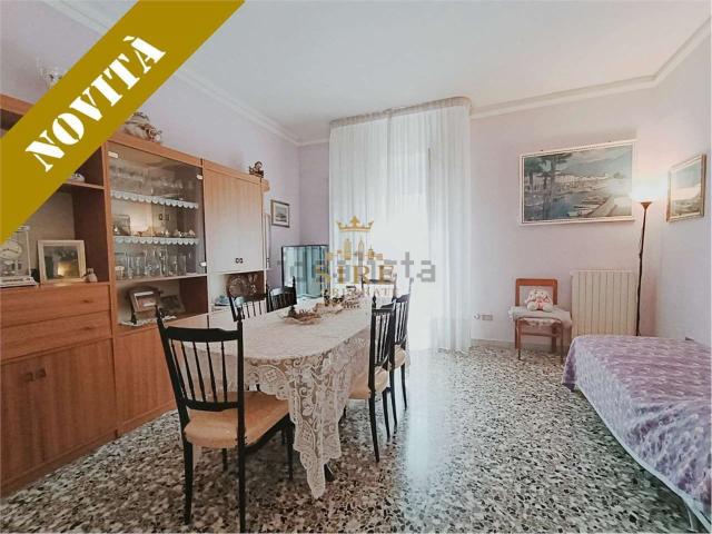 Appartamento in vendita di 85 m² in Via Vittorio Veneto