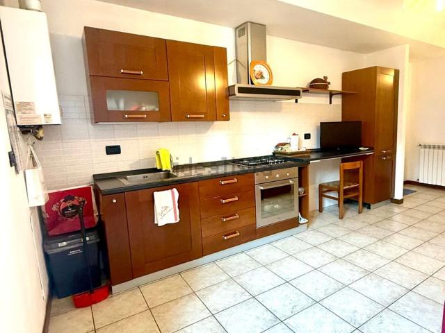 Appartamento in vendita di 85 m² in Via Vittorio Veneto