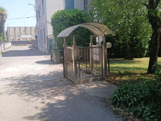 Appartamento in vendita di 85 m² in Via Achille Grandi, 18