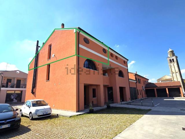 Appartamento in vendita di 85 m² in Via Abate L. Barbo, 5