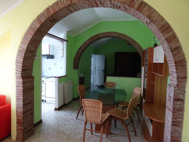 Appartamento in vendita di 85 m² in Via Abruzzo
