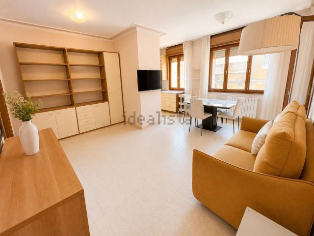 Appartamento in vendita di 85 m² in Via Ada Negri