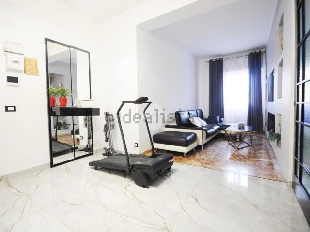 Appartamento in vendita di 85 m² in Via Adriano Zarini