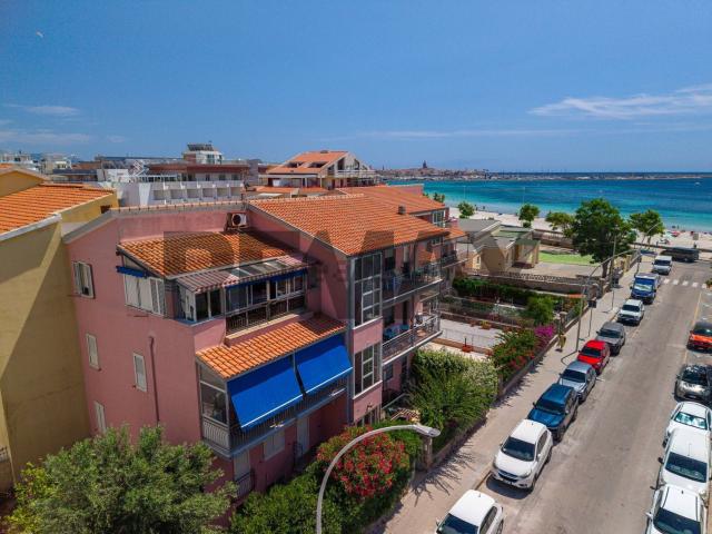 Appartamento in vendita di 85 m² in Via Ales, 9
