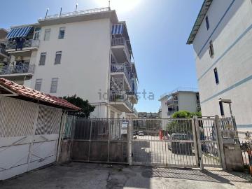 Appartamento in vendita di 85 m² in Via Alessandro Rossi