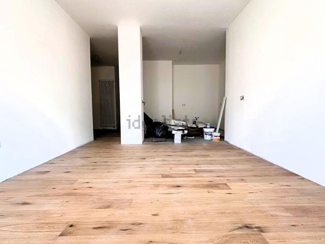 Appartamento in vendita di 85 m² in Via Alessi