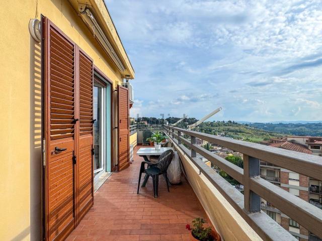 Appartamento in vendita di 85 m² in Via Ambrogio Sansedoni