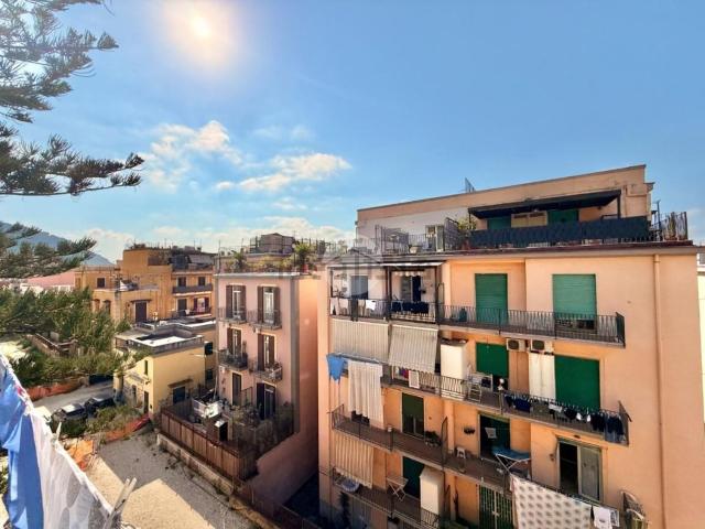 Appartamento in vendita di 85 m² in Via Angelo Compagnone