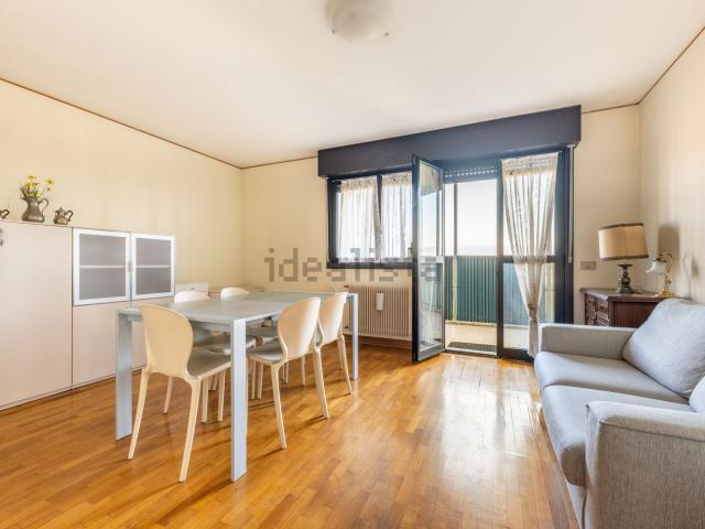 Appartamento in vendita di 85 m² in Via Antonio Caccia, 33