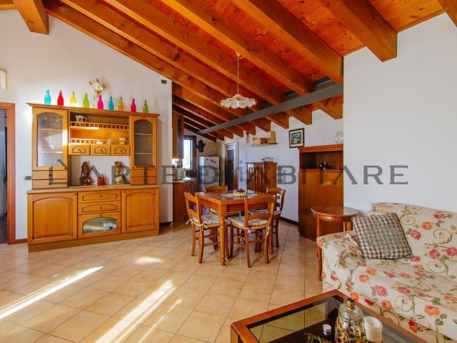 Appartamento in vendita di 85 m² in Via Barche, 1