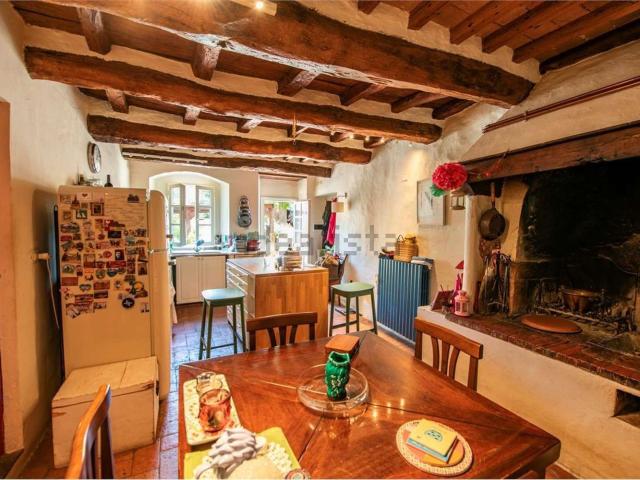 Appartamento in vendita di 85 m² in Via Bignola