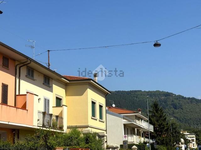 Appartamento in vendita di 85 m² in Via Bologna, 415