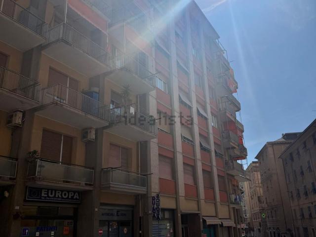 Appartamento in vendita di 85 m² in Via Borzoli, 10